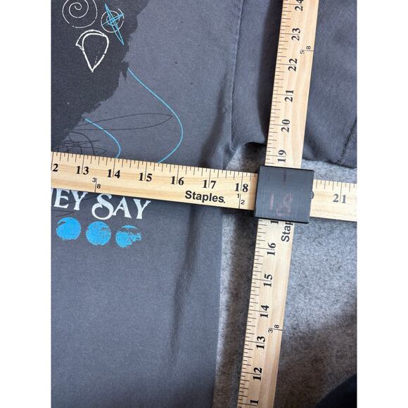 So They Say Shirt Men Small Gray Owl Animal Print Rock Band Music Streetwear Y2K - Picture 2 of 6